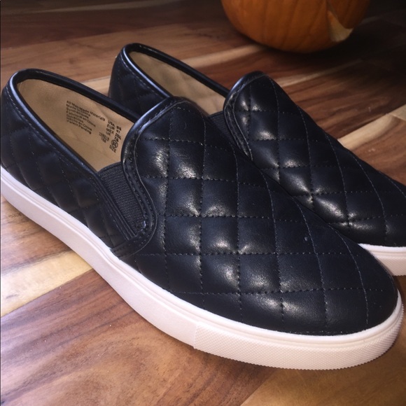 Brash Shoes - Brash black suede slip ons 🤠